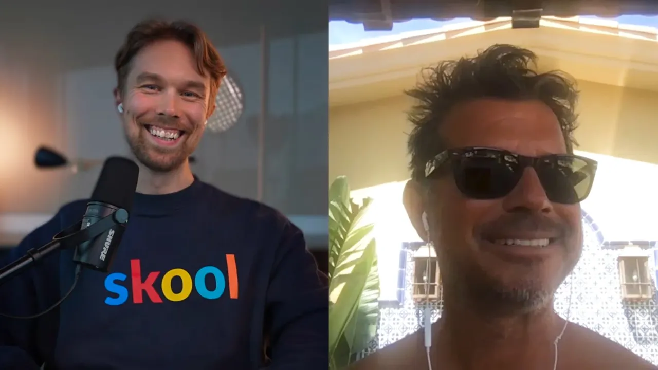 Outline Video He makes $120k/month in this "boring” niche…