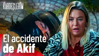 ¡Şevval atropelló a Akif! - Todo por mi Familia | Kardeslerim