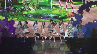 twice intro like ooh ahh twiceland zone 2 fantasy park live