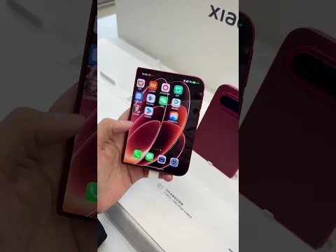#music #smartphone #tech #xiaomi #folding