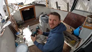 Snowbird Episode 60 l shi… my pens and brok.. my leg, lot of fun with boat work.