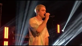 Download Lauv - Paranoid/Reforget/A Different Way Medley (Live 2019) MP3