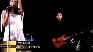 Download Karaoke Yelse - Api cinta MP3