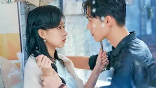 زعيم مافيا بيقابل بنت شكلها كيوت وطيبه لكنه بيتفاجأ لما بيعرف أنها محترفه في الفنون القتاليه مخلص 