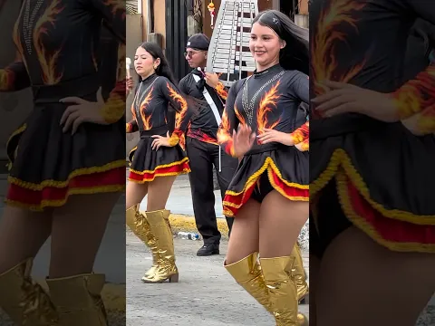 Beautiful Marching in the parade ✅❤️‍🩹Briana #desfile