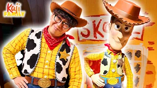 We Toured Woody's Room IN REAL LIFE at the Mundo Pixar Experience in Japan!