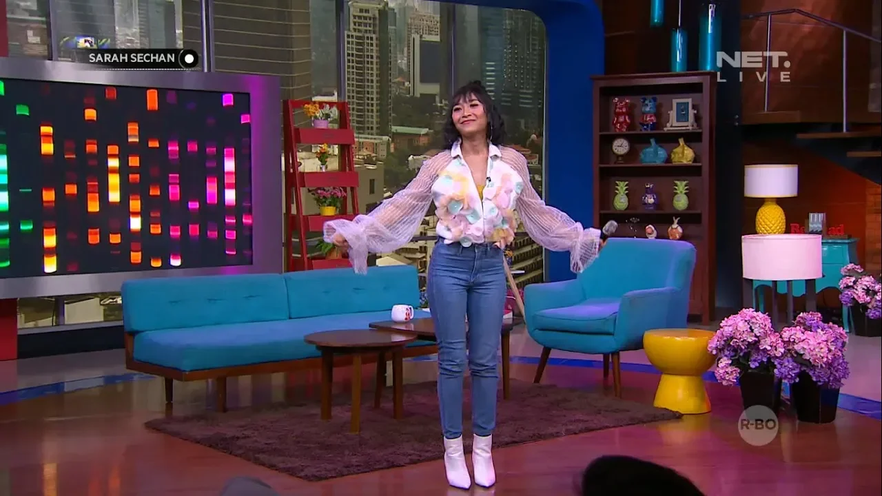 Rinni Wulandari - Crazy Over You (6/6) Rinni Wulandari - Crazy Over You (6/6)