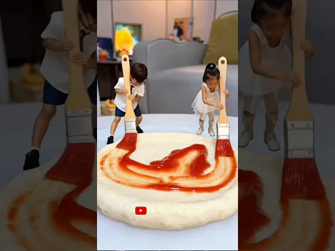 Chote baccho ne milkar banaya cheese Pizza🤯 #shorts #pizzalover #shortsfeed