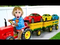 Download Lagu Singe Bon Bon récolte des pastèques à la ferme et conduit des supercars avec son petit taureau