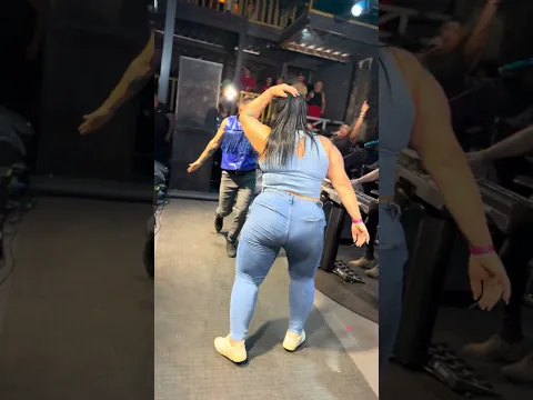 ENTROU COM VONTADE NA DANÇA 💃 #piseiro #danca