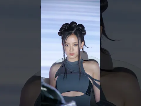‘GO’ with JISOO