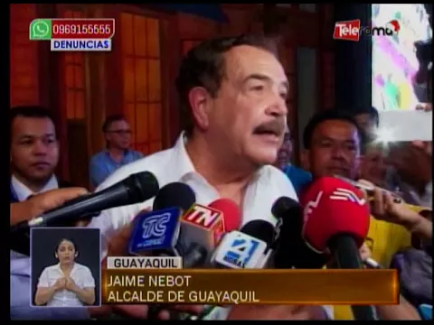 Municipio agasajó con cena navideña a 5 mil adultos mayores