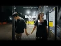 Download Lagu Excello Pupella Ft Philips, Ven - Bukan Sa Lagi (Official Music Video)