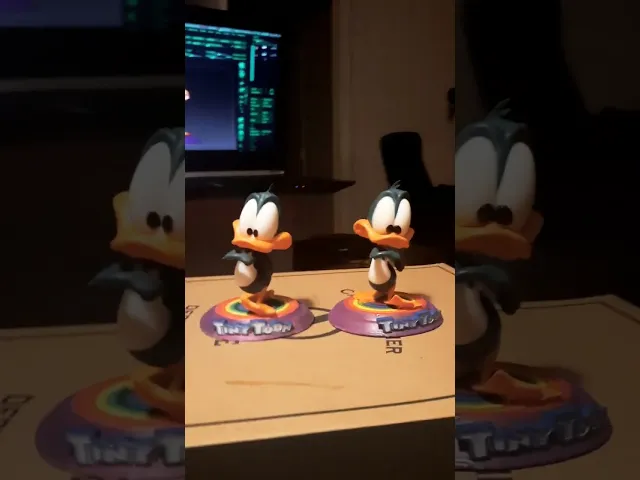LOONEY TUNES WORLD video thumbnail