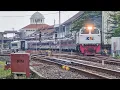 Download Lagu PASUKAN KERETA PAGI PADATI STASIUN TERBESAR DI KOTA SEMARANG!! Kereta Api di Stasiun Semarang Tawang MP3