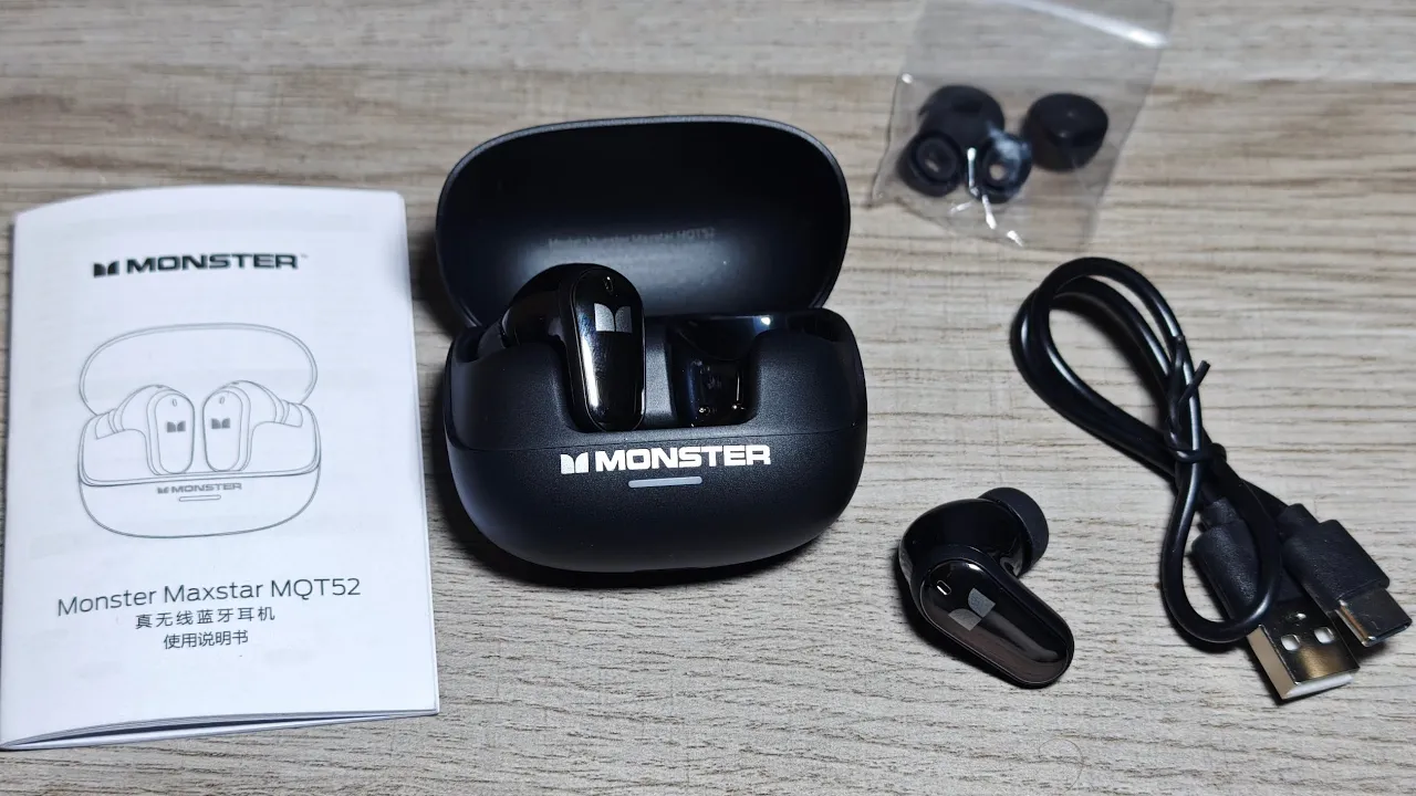 Monstar Maxstar MQT52 Wireless Earbuds