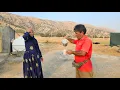 Download Lagu De dag dat onze huwelijksplannen in duigen vielen - puur vanwege hoofdpijn!