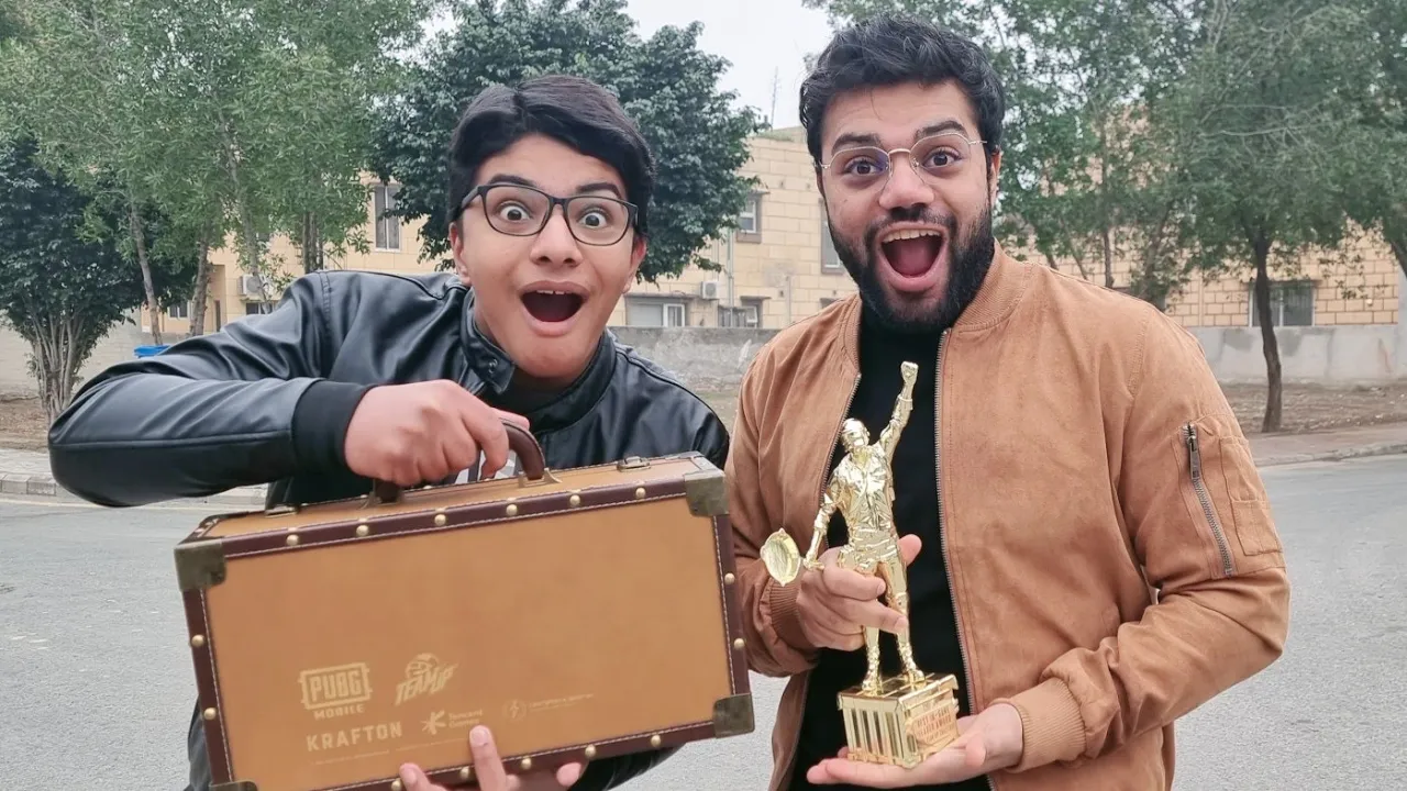 Chotay Bhai Ke Liye Surprise 😍