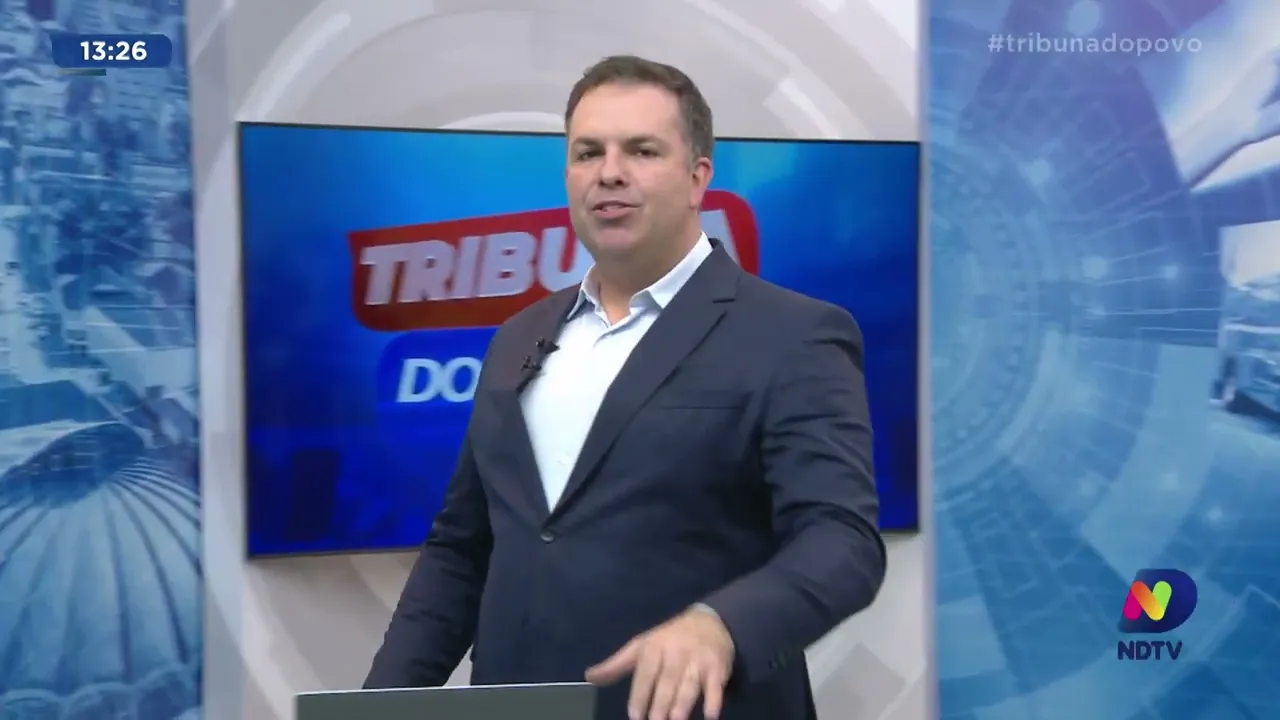 Motorista passou mal: clínica odontológica fica destruída após carro desgovernado invadir local