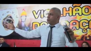 PR JR TROVÃO HONRA TEU PAI TUA MÃE SE VC NÃO HONRA SEU PAI COMO VC VAI HONRA A DEUS