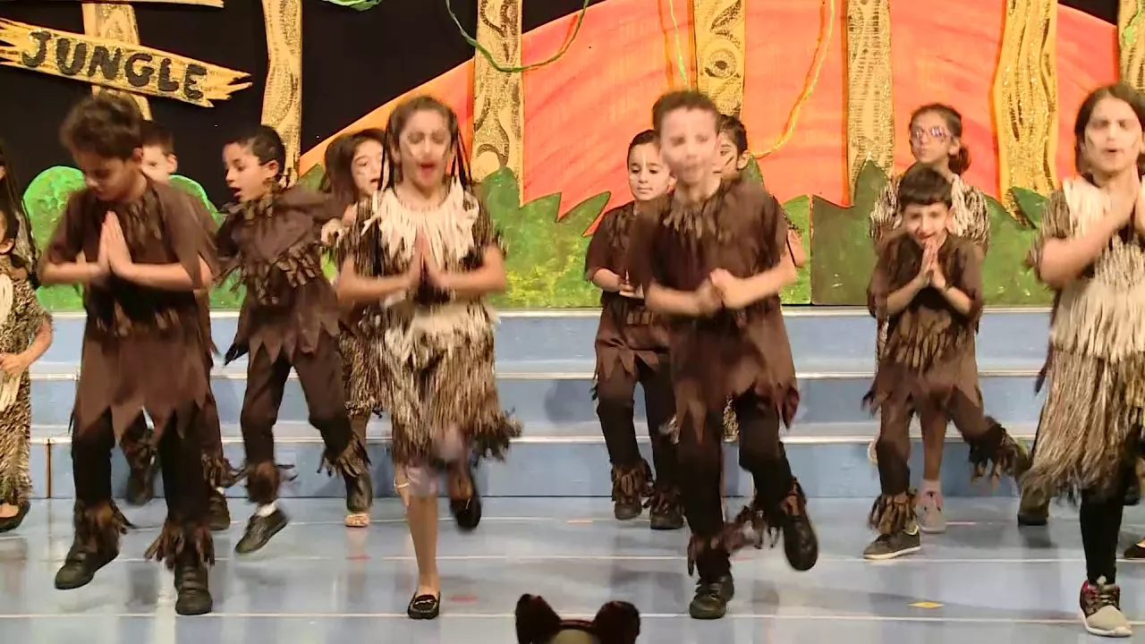 GEMS - AKNS GRADE  1 CONCERT 2017 مدرسة الخليج الوطنية