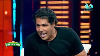 عمر متولي عن أمة عاملة زي عادل إمام ماهي أخته والإبياري خلى مديرة المدرسة تصوت 