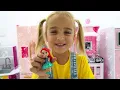 Alice Enters the Magic Toy Houses!