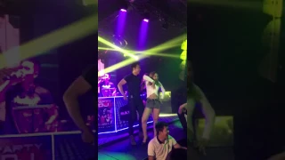 yumiko at savanlaty pub