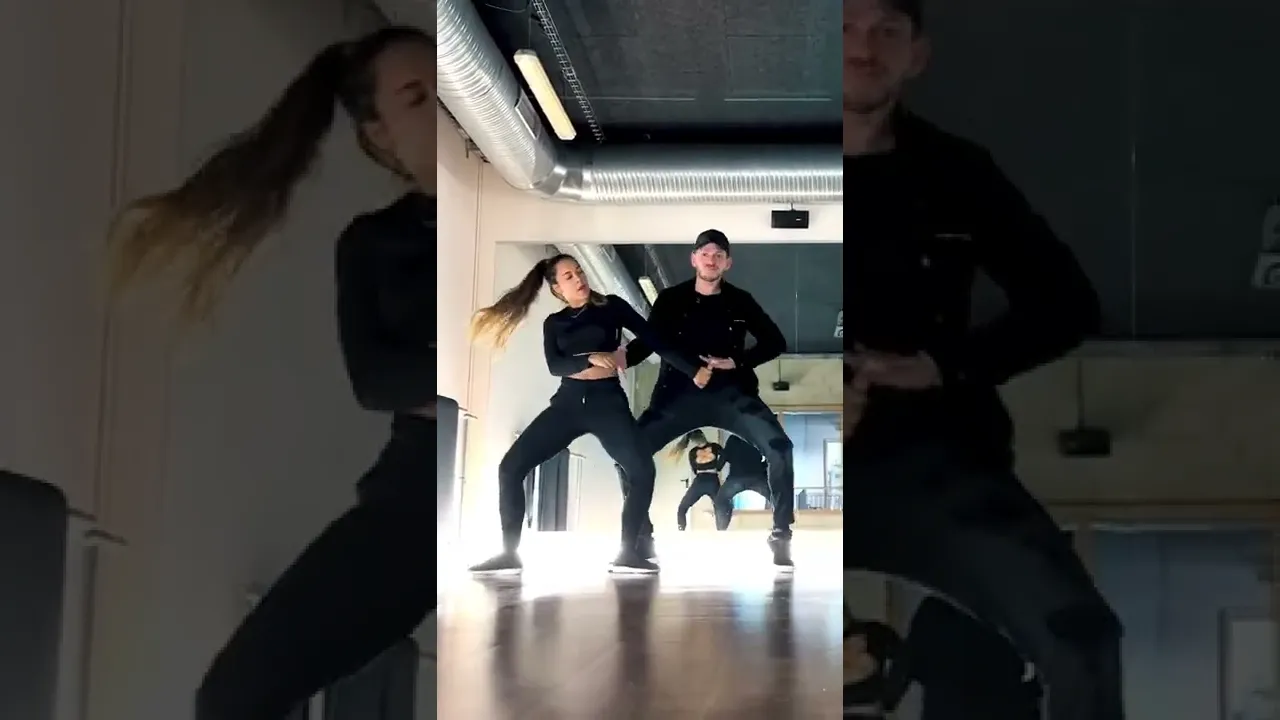 Getting our ⚡️Flash Choreo⚡️ ready for SNOW that’s happening in just a few weeks! Website: snowcs.se