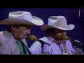 Download Lagu Merle Haggard And Ernest Tubb - Walking the Floor Over You(LIVE)