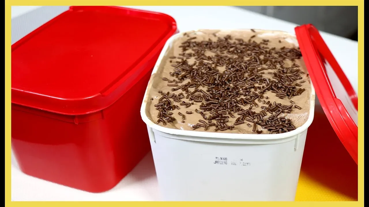 SORVETE CASEIRO DE CHOCOLATE-SUPER CREMOSO RECEITA PRÁTICA