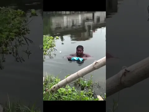 The Strange Story of Iqbal Living in Water π€―π²