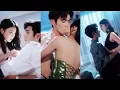Download Lagu Gadis hindari pelecehan, minta bantuan pria asing—tak tahu itu CEO yang mencintainya 15 tahun!