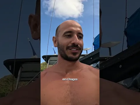 Esse veleiro custa mais de 200 milhões!
