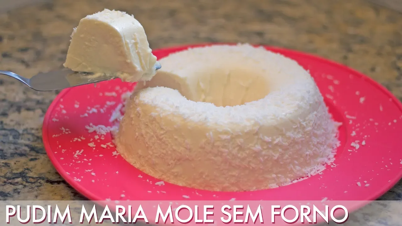 Pudim de maria mole. 