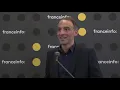 Raphael Glucksmann repond a la question des internautes