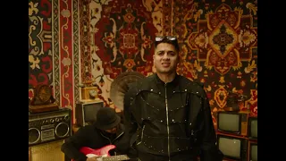                    عنبه    خلاويص  يابايع سيبت اللي شاريك                          حالتي