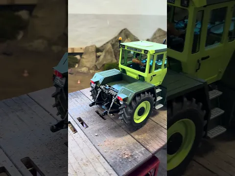 BRAND NEW ScaleART MB Trac !! π