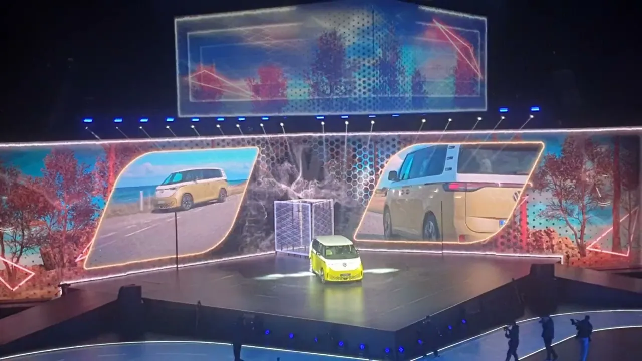 Volkswagen lança Kombi elétrica (ID. Buzz) no Brasil