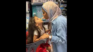 سنة سعيدة عليكوا استنوا أول فيديو لانش بوكس بكرة ان شاء الله   دندنها