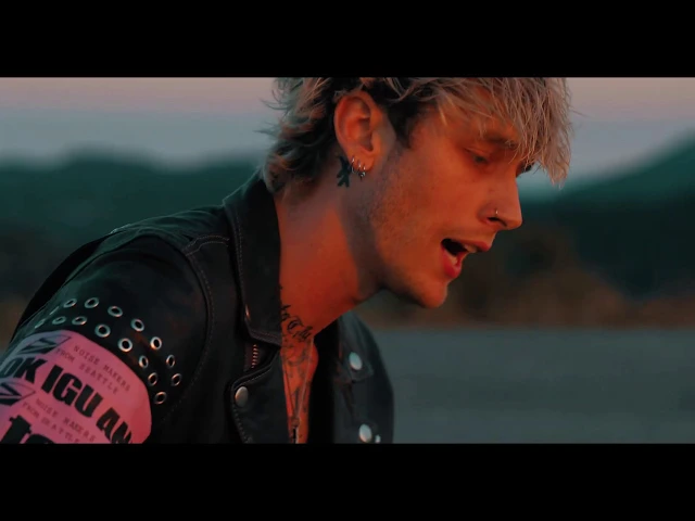 Download MP3 Machine Gun Kelly - Bloody Valentine Acoustic (Official Video)