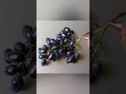 Hyper-realistic bunch of grapes #art