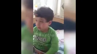 حاجی ریدم از خنده میگه پسرا دودول دارن دست بزن به شلوارم ببین چقدر دودولم بزرگه طنز خنده دار 