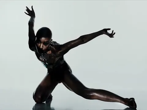 FKA twigs - 24hr Dog