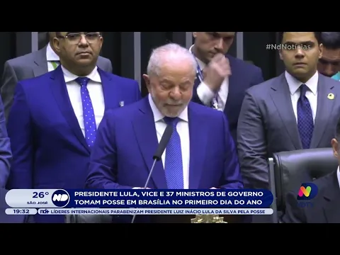 Presidente Lula, vice e 37 ministros tomam posse em Brasília no primeiro dia do ano
