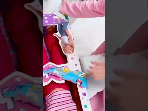 Helping Santa Deliver Christmas Gifts | Christmas Song #Shorts