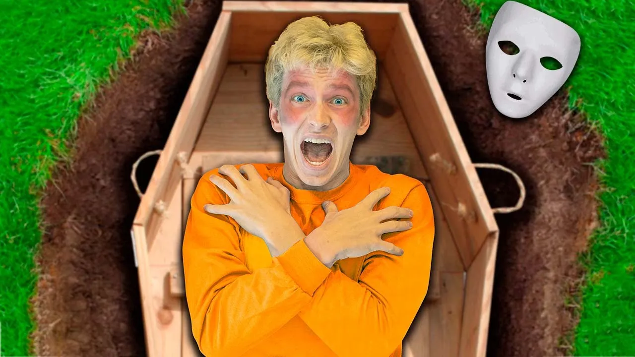 STALKER BURIED ME ALIVE in UNDERGROUND COFFIN!! (Help me Escape)