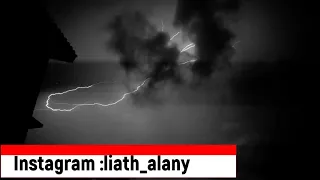 محمد الجبوري    مطرت الدنيا      حلى شي من تبجي تبجي انت والمطر   قصيدة الشتى دندنها
