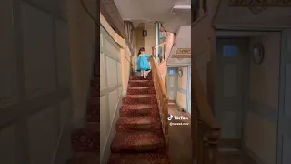 بيت سالي في بريطانيا 