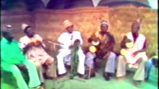Hassan Wayam Tana Kukan Kurciya Tana Kukan Zabuwa 1982 